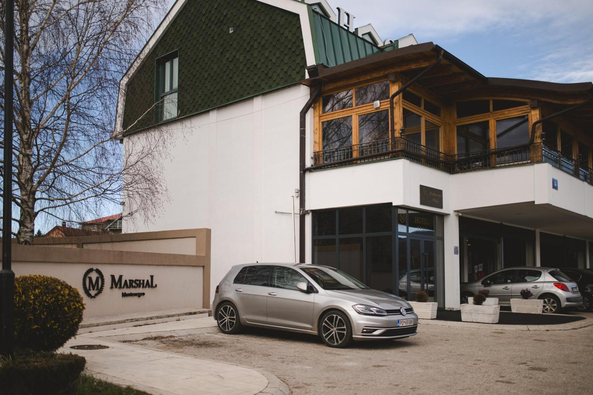 Hotel Marshal Niksic Ngoại thất bức ảnh